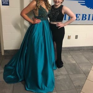Green/ Turquoise Prom adress